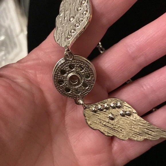 - Elvis Snap Button Necklace - Picture 6 of 8